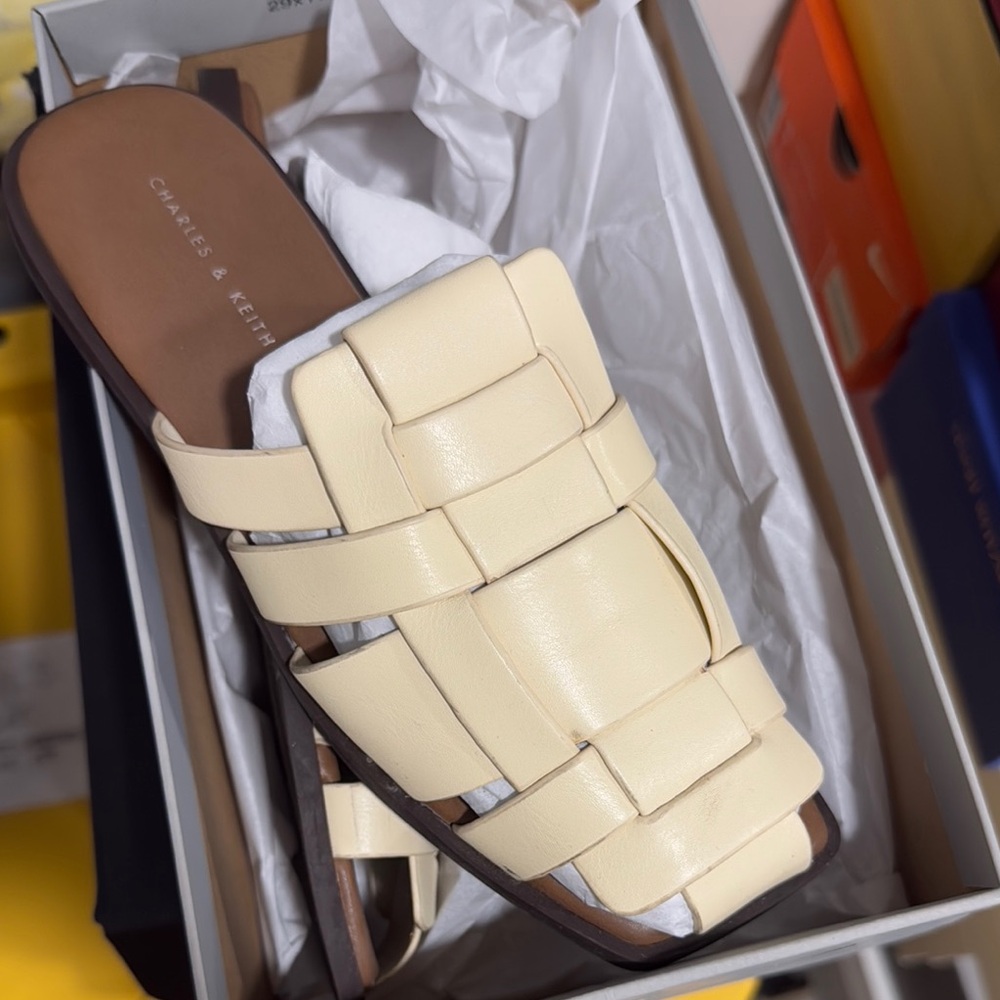 Charles & Keith Women's Cream Slide Sandals